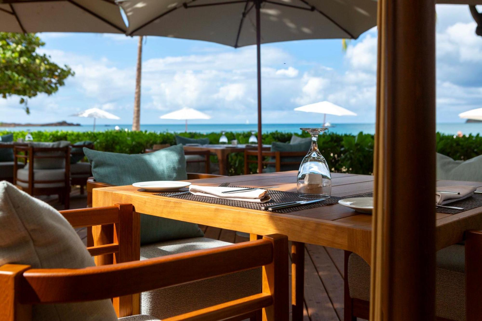 Hermitage Bay Jolly Harbour エクステリア 写真