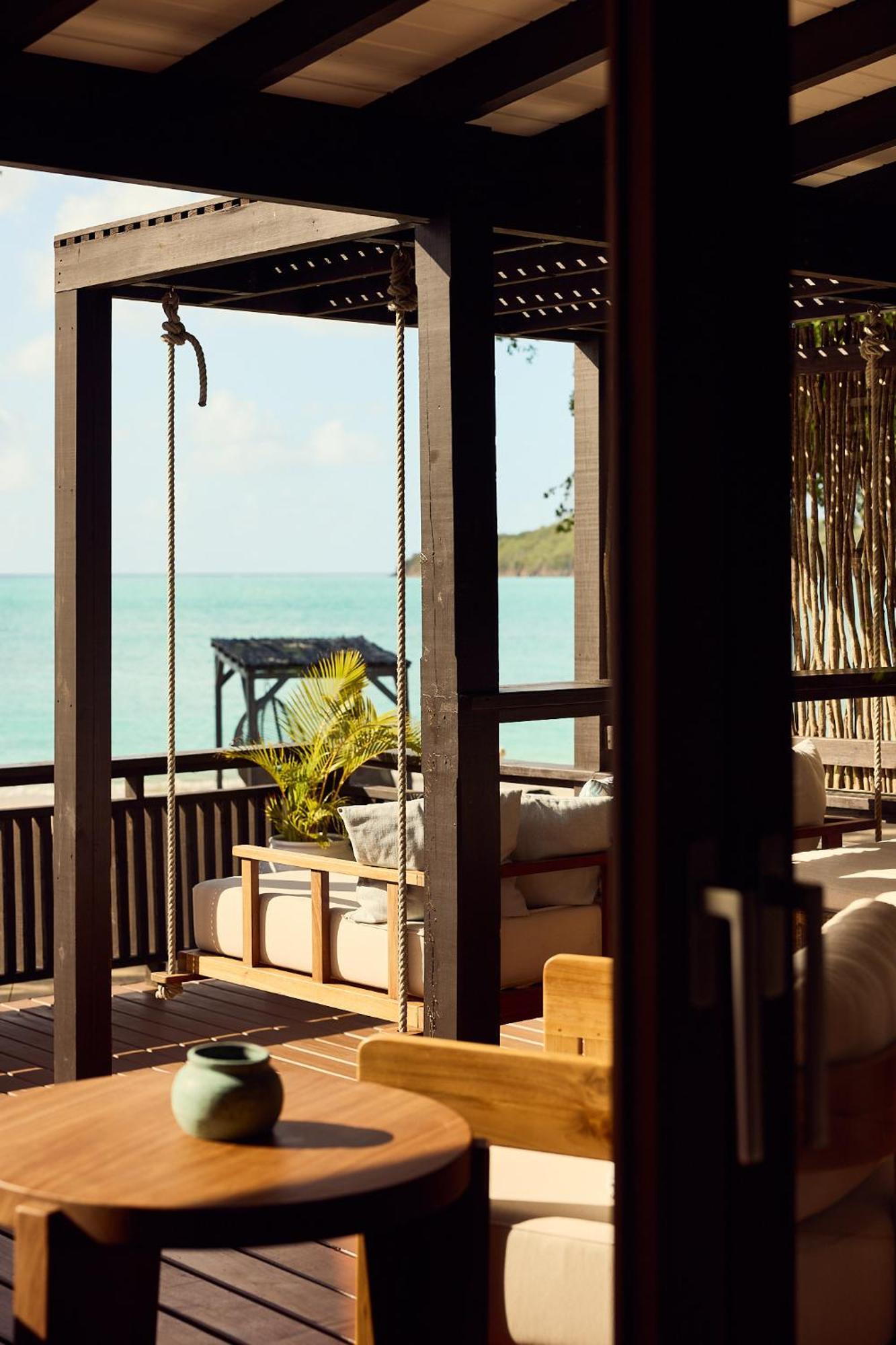 Hermitage Bay Jolly Harbour エクステリア 写真