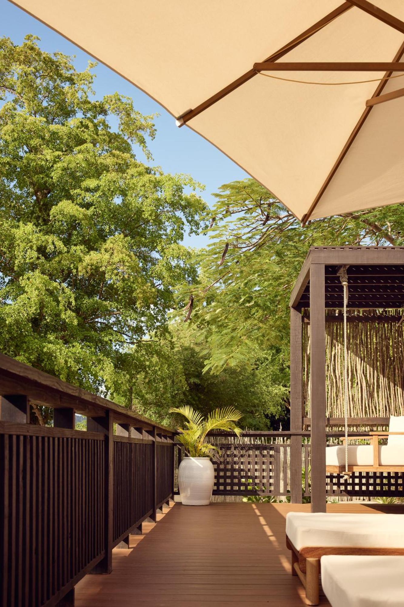 Hermitage Bay Jolly Harbour エクステリア 写真